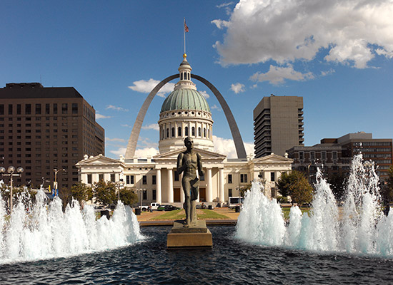 St Louis, DriveAway USA Road Trip